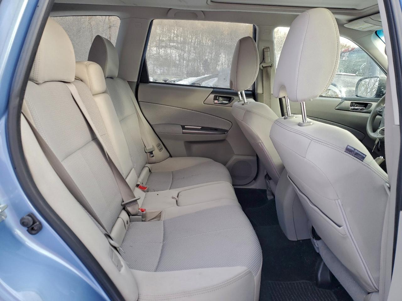 2011 SUBARU FORESTER 2.5X PREMIUM photo 11