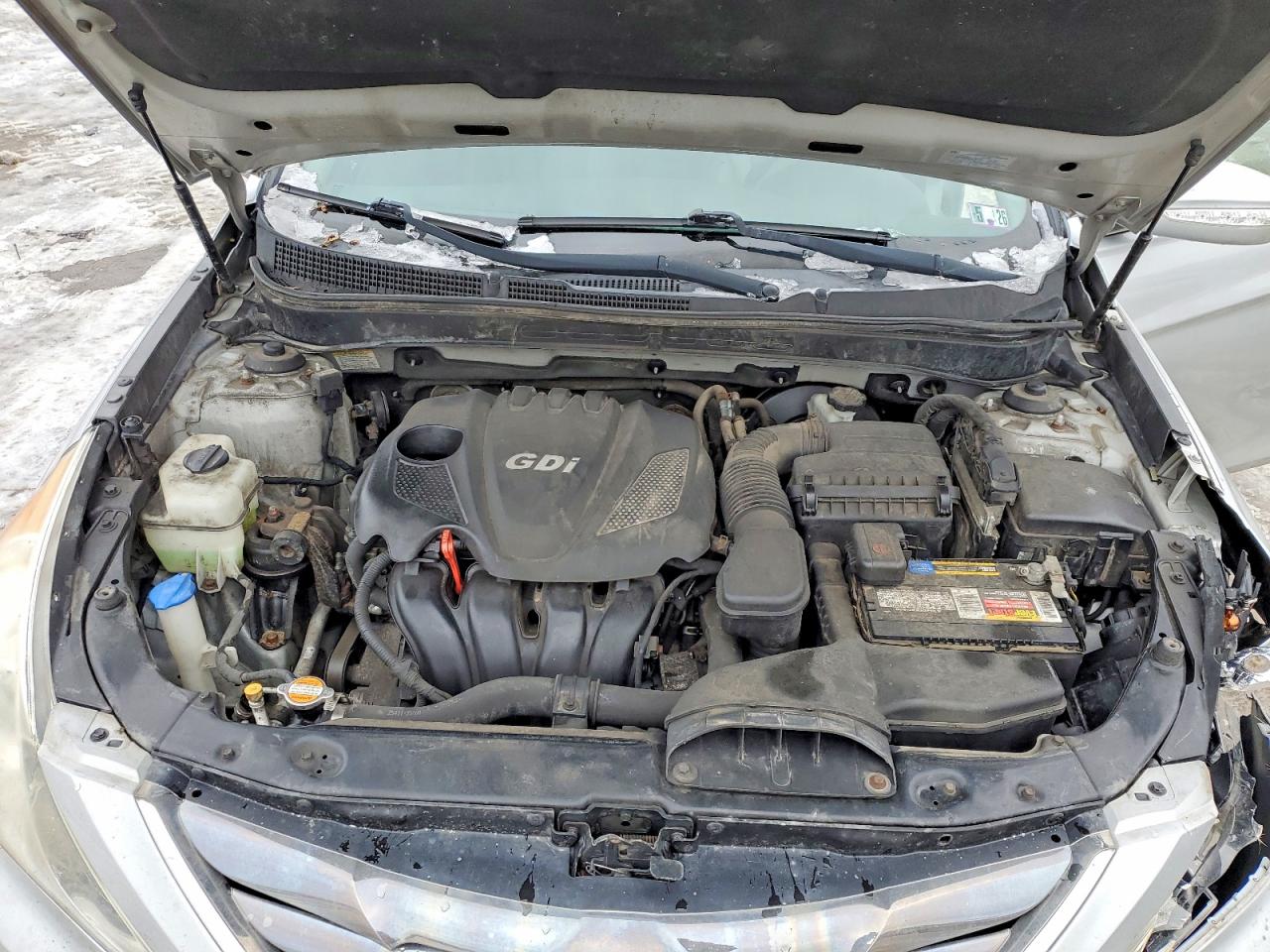 2012 HYUNDAI SONATA SE photo 11