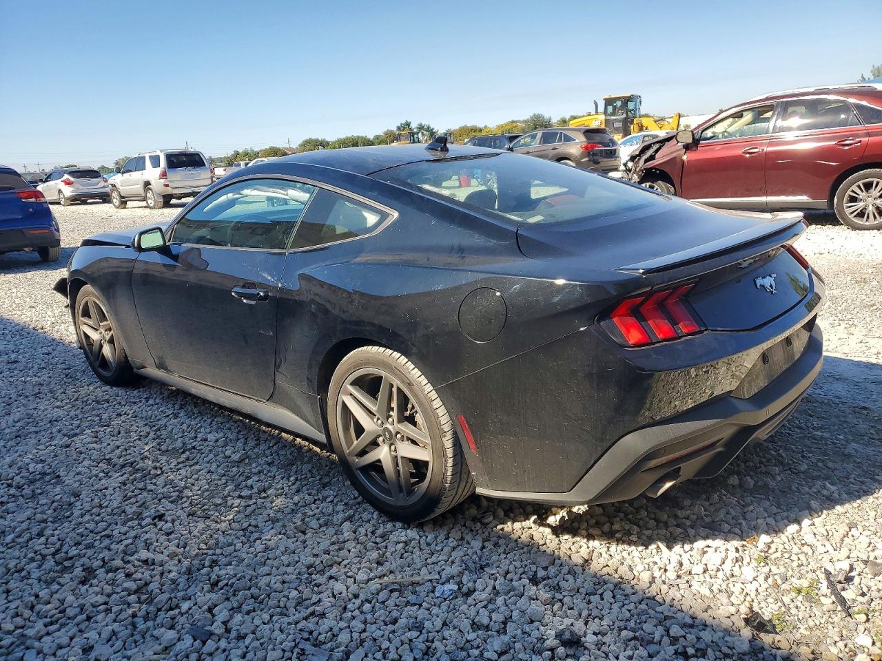 2024 FORD MUSTANG photo 2