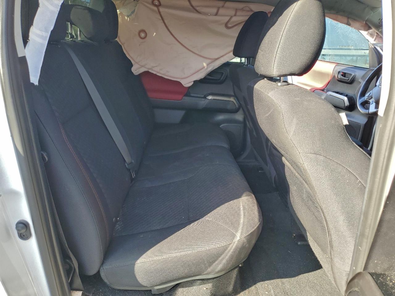 2021 TOYOTA TACOMA DOUBLE CAB photo 10