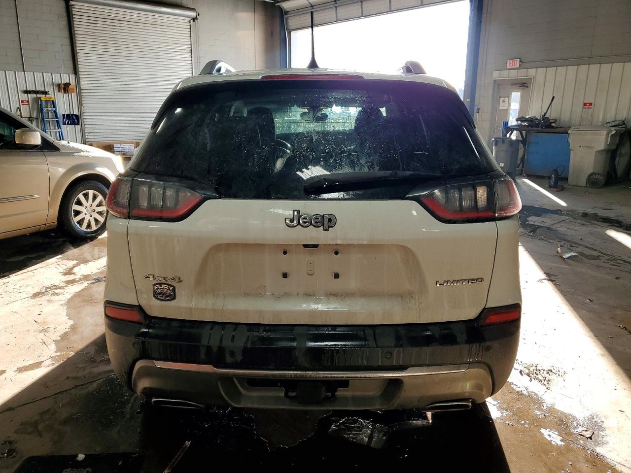 2019 JEEP CHEROKEE LIMITED photo 6