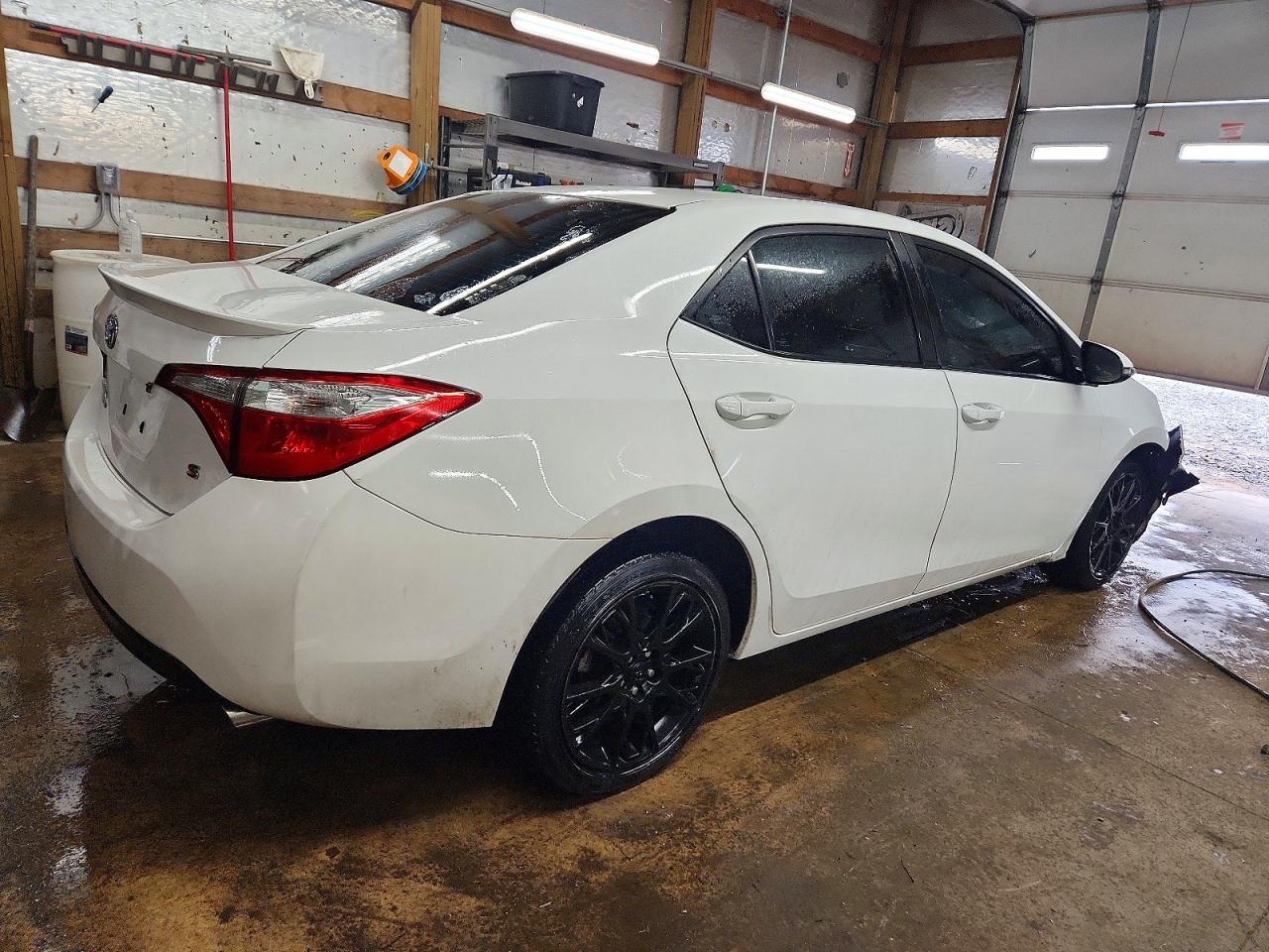 2016 TOYOTA COROLLA L photo 3