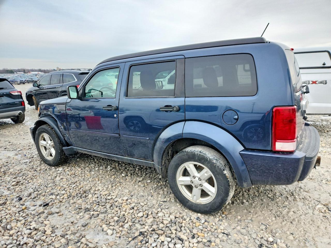 2008 DODGE NITRO SLT photo 2