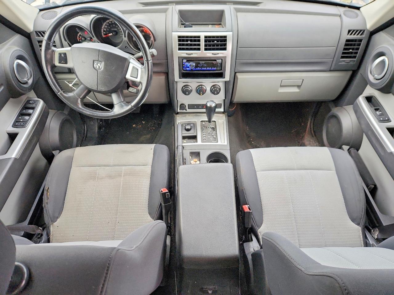 2008 DODGE NITRO SLT photo 8