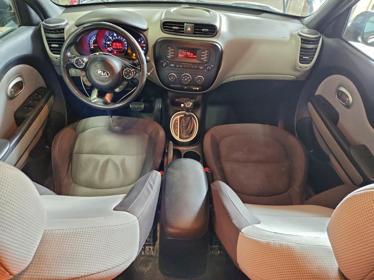 2015 KIA SOUL photo 8