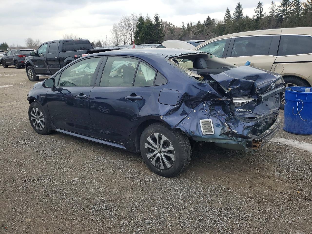 2021 TOYOTA COROLLA photo 3