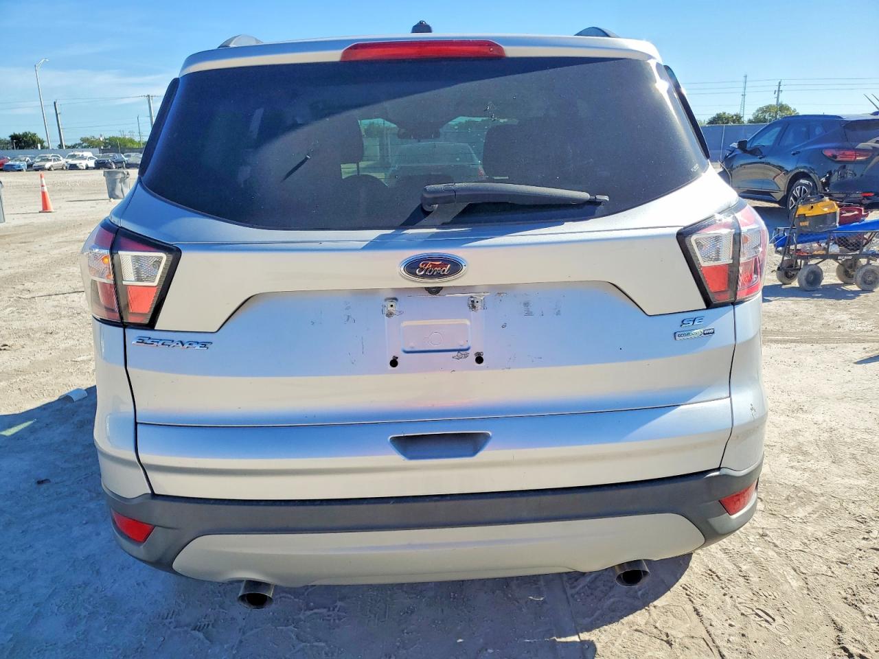 2018 FORD ESCAPE SE photo 6