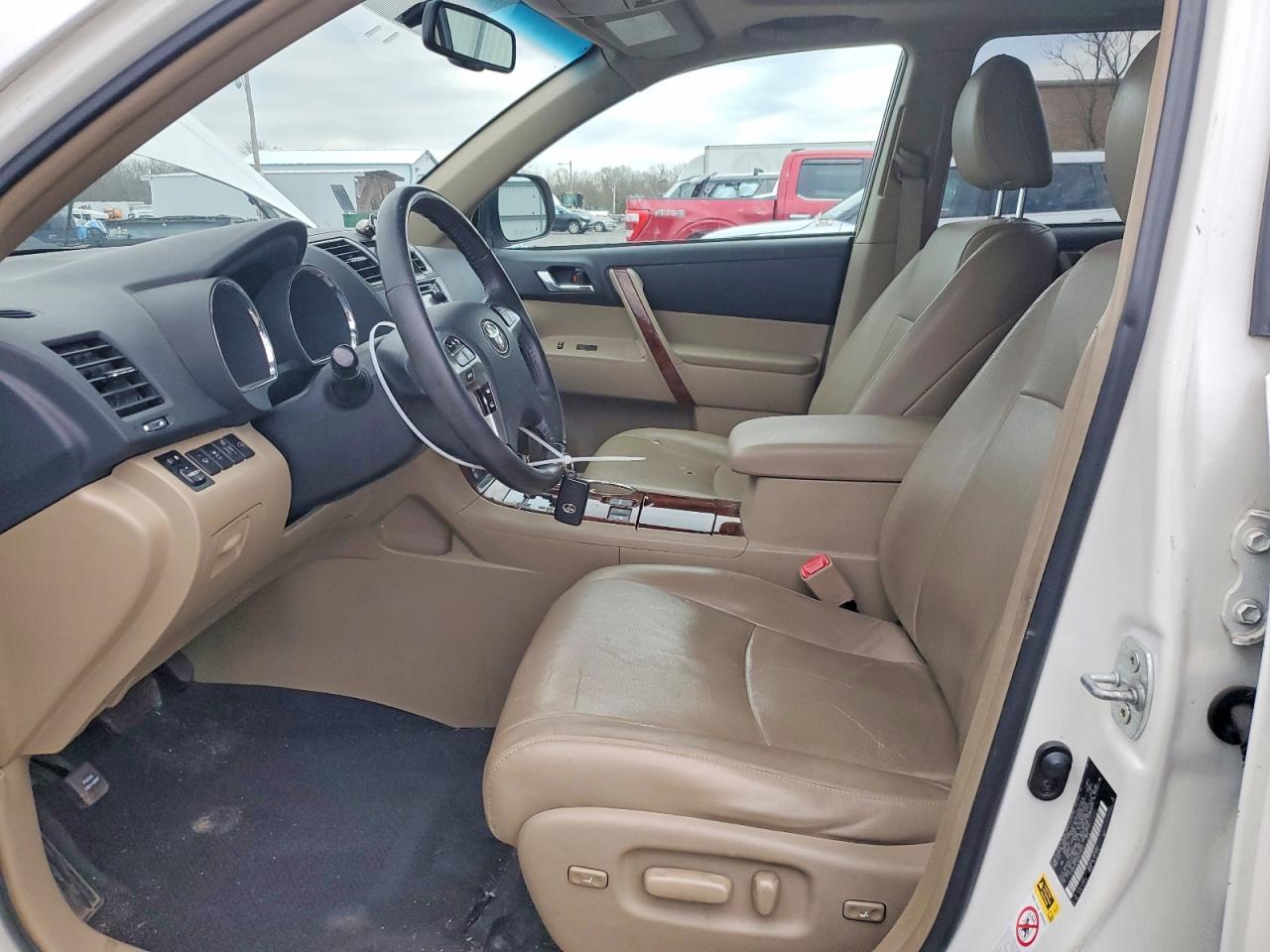 2013 TOYOTA HIGHLANDER LIMITED photo 7