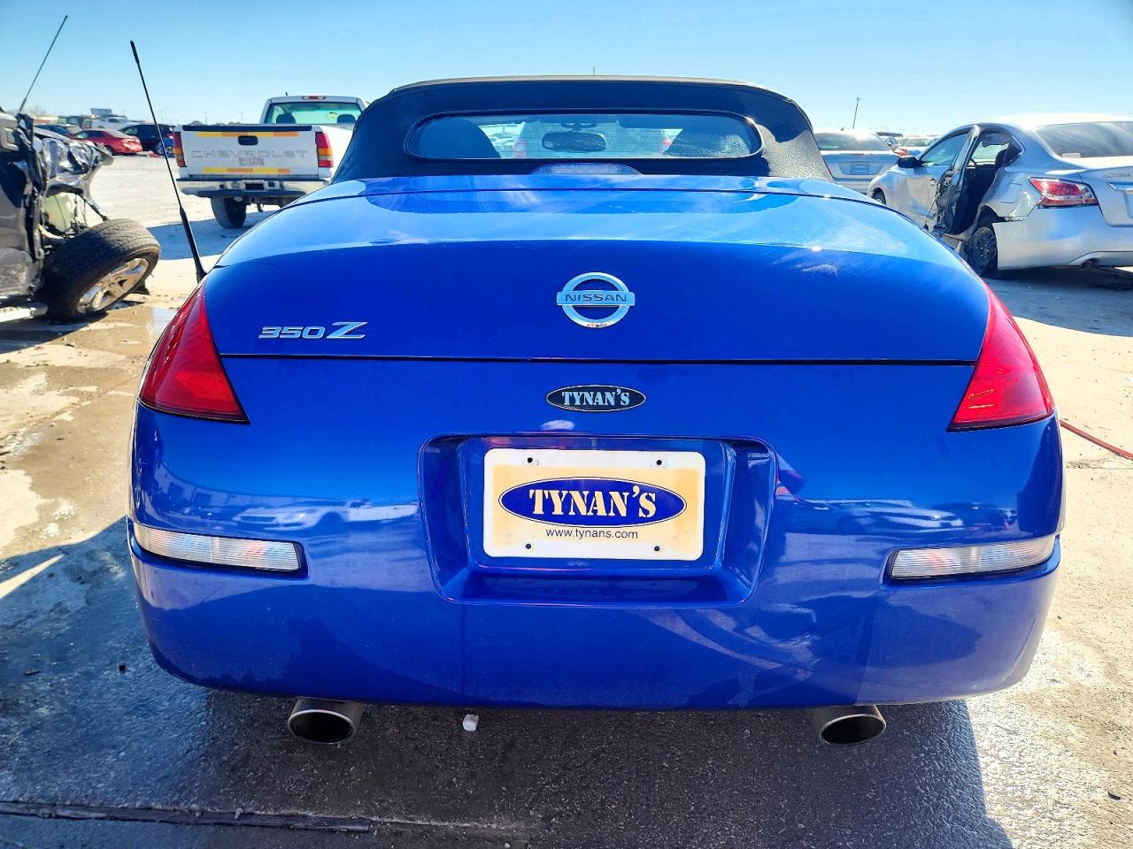 2005 NISSAN 350Z photo 6