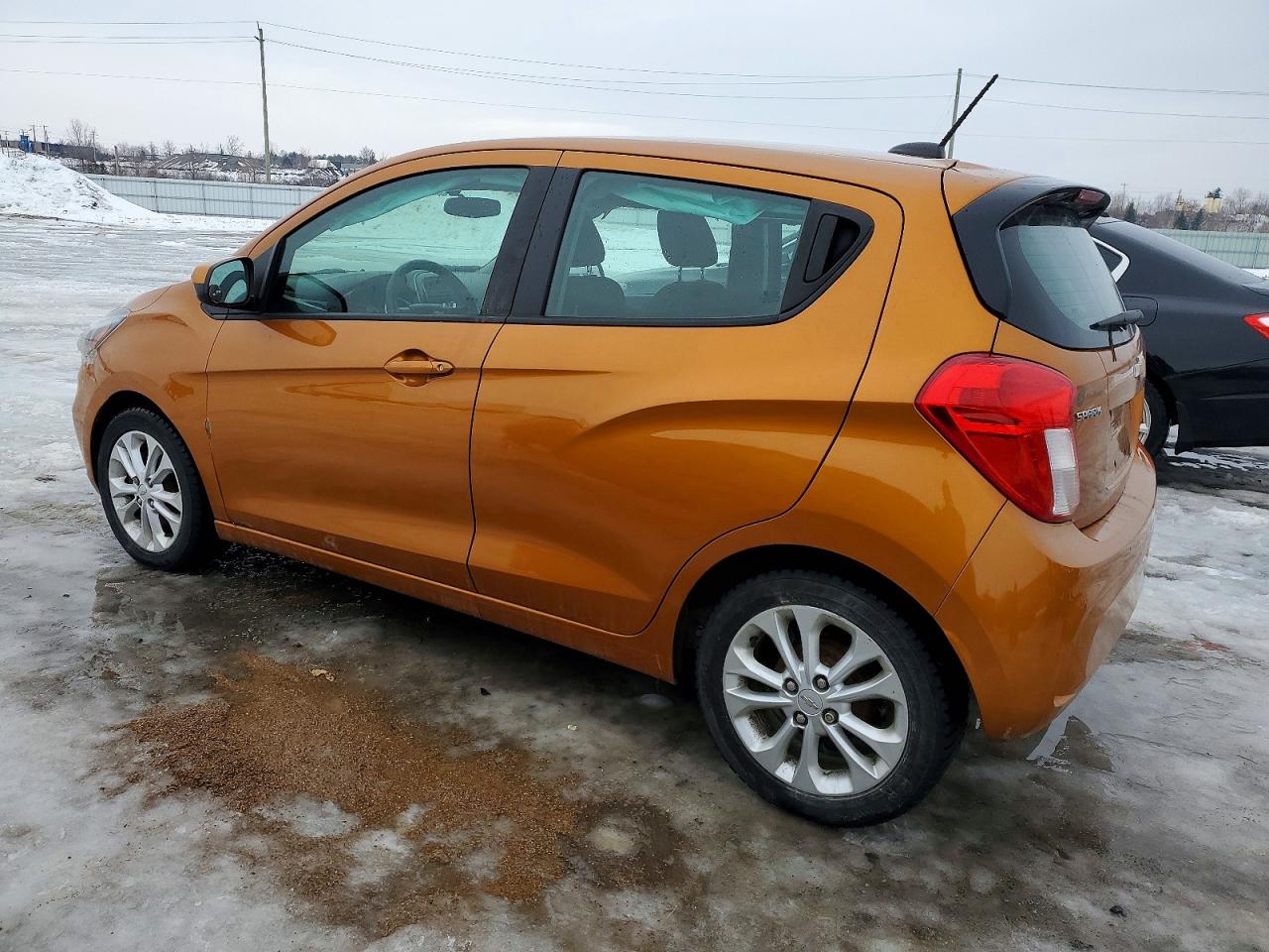 2019 CHEVROLET SPARK 1LT photo 2