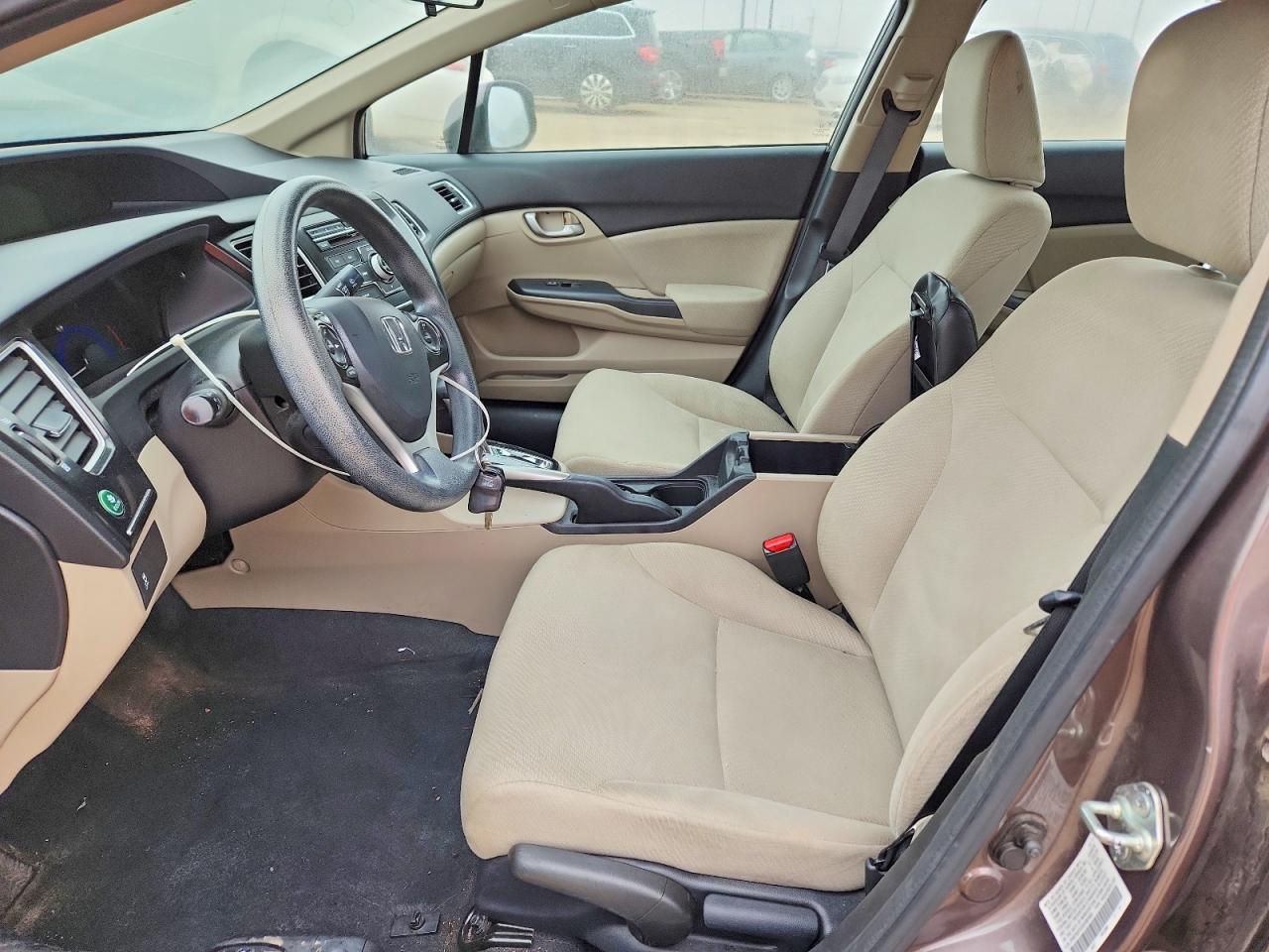 2013 HONDA CIVIC LX photo 7