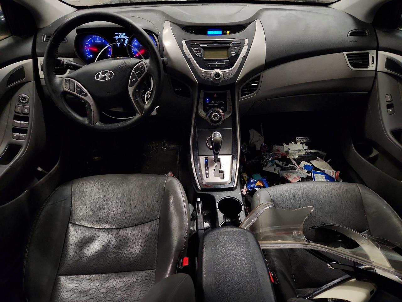 2013 HYUNDAI ELANTRA GLS photo 8