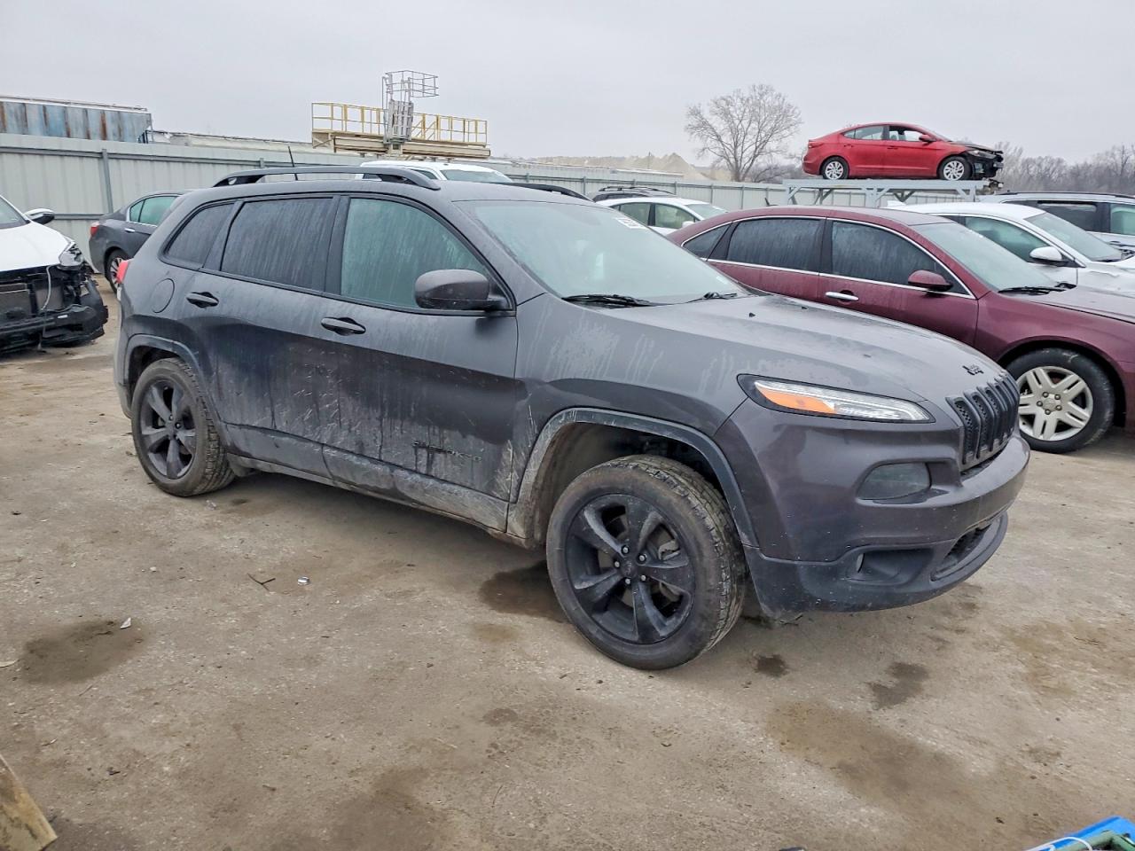 2016 JEEP CHEROKEE LATITUDE photo 4