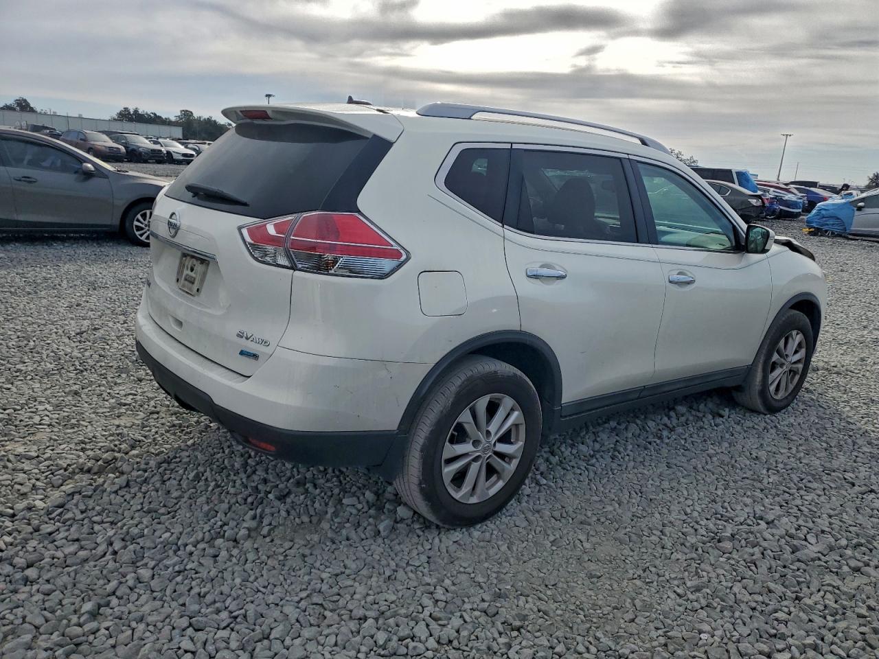 2014 NISSAN ROGUE S photo 3