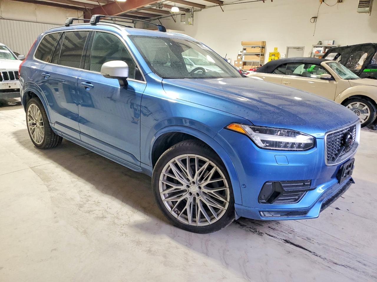 2017 VOLVO XC90 T6 photo 4