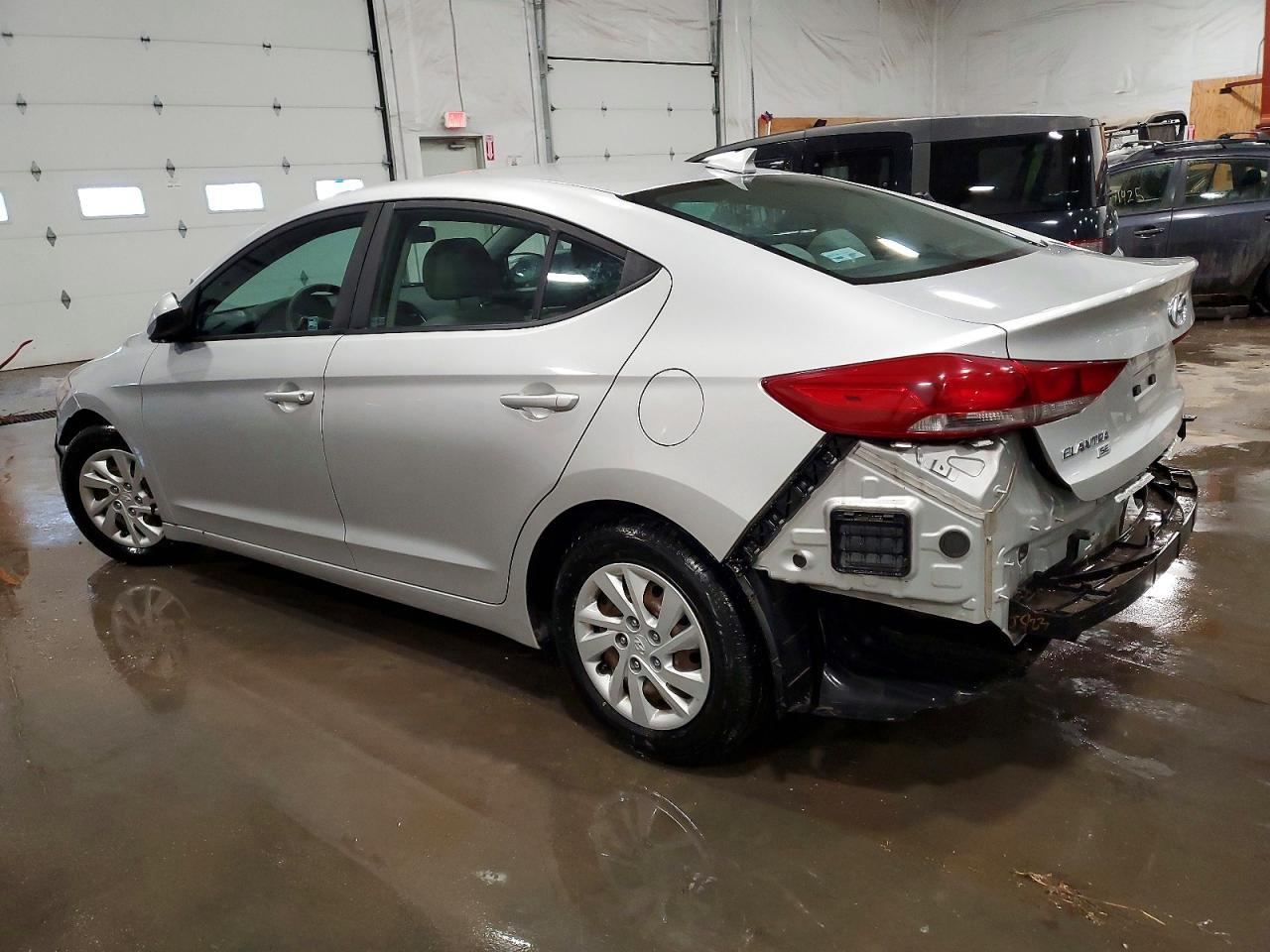 2017 HYUNDAI ELANTRA SE photo 2