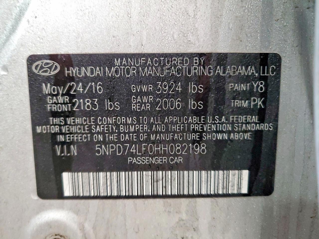 2017 HYUNDAI ELANTRA SE photo 12