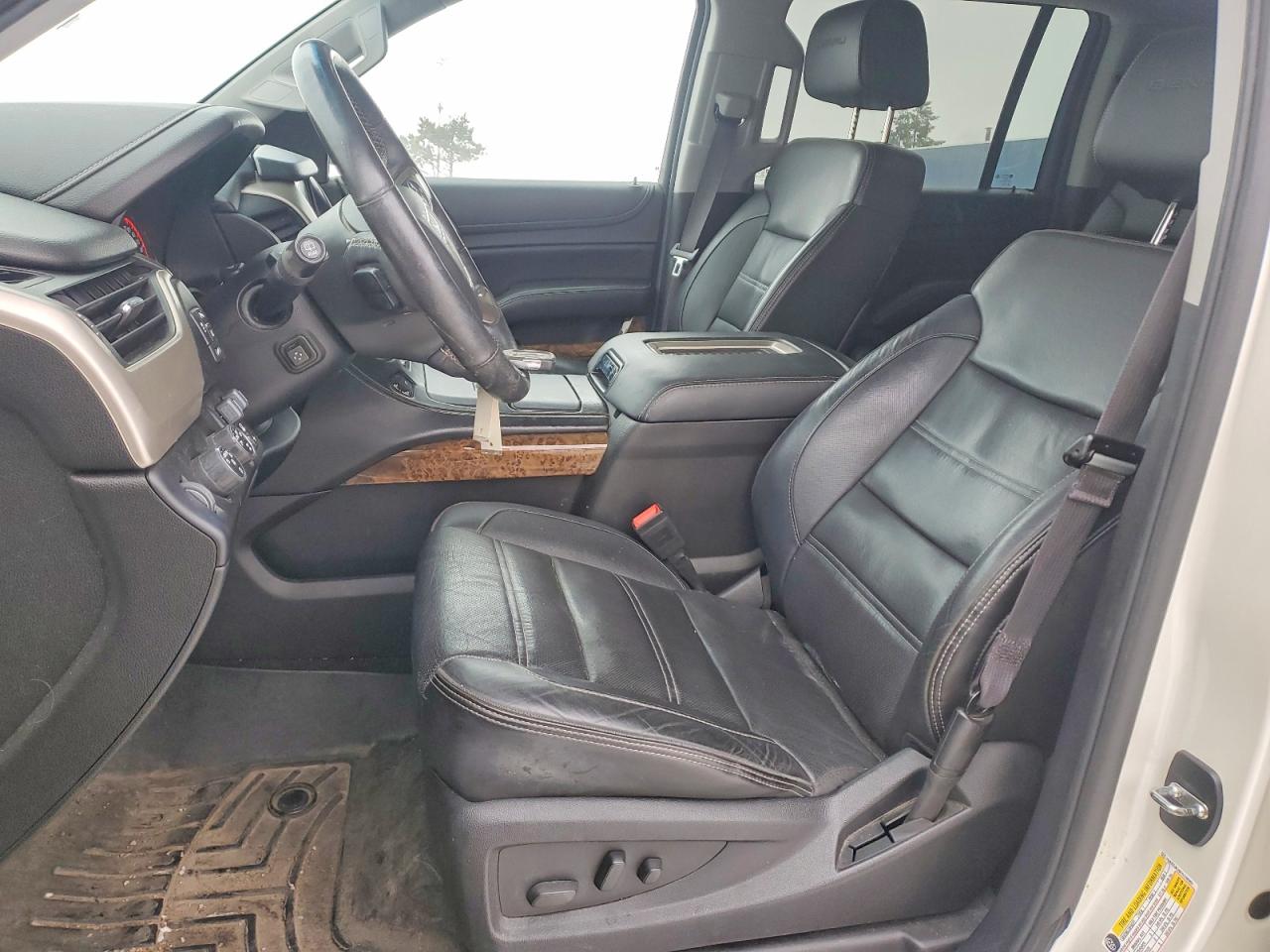 2015 GMC YUKON XL DENALI photo 7