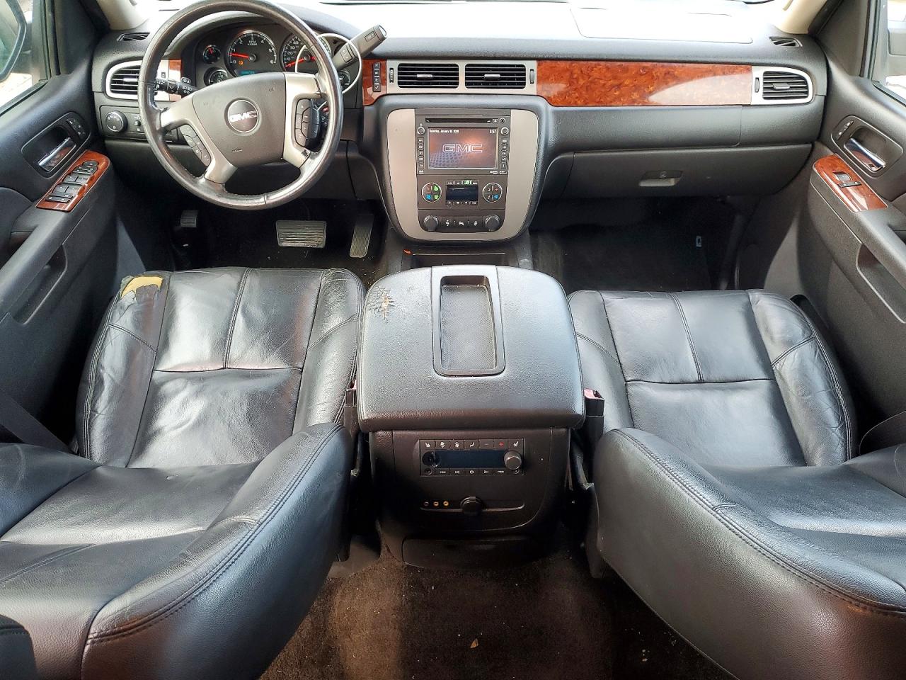 2014 GMC YUKON XL C1500 SLT photo 15