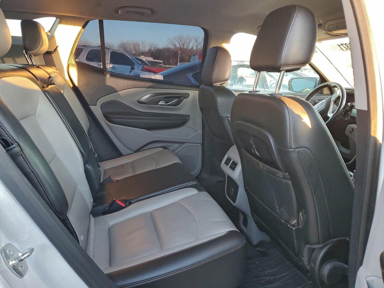 2019 GMC TERRAIN SLT photo 11