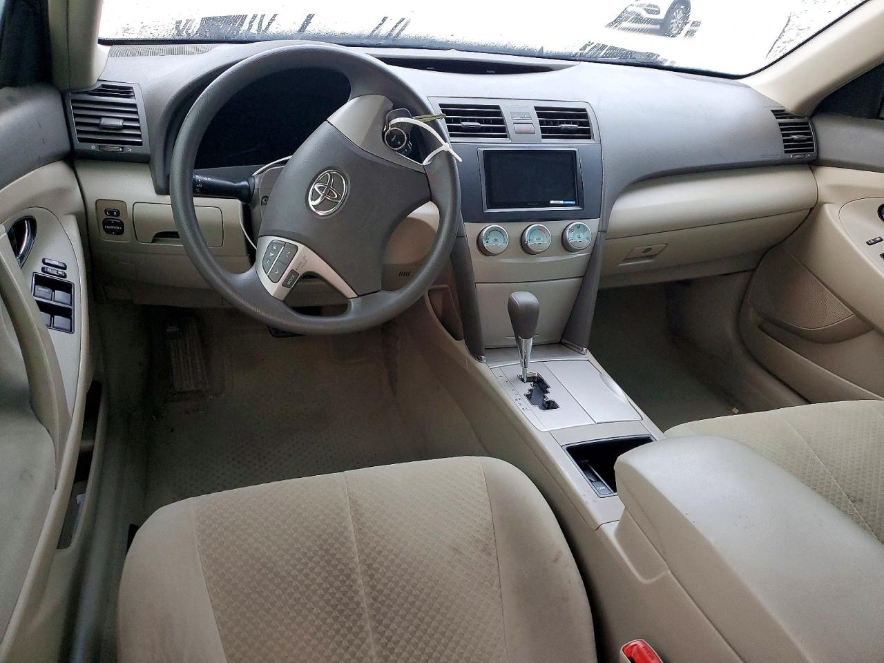 2009 TOYOTA CAMRY BASE photo 8
