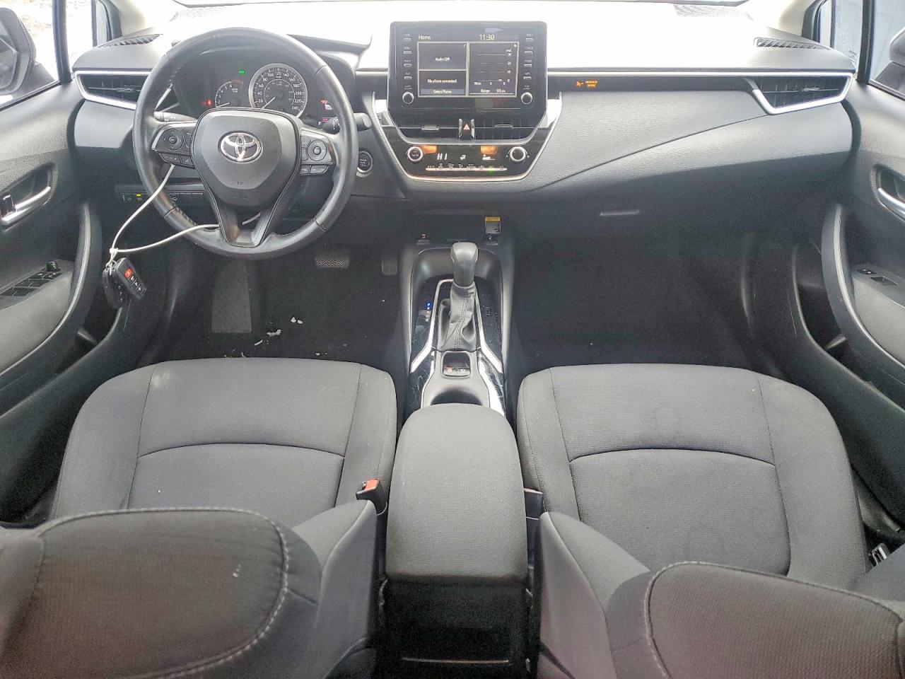 2020 TOYOTA COROLLA LE photo 8