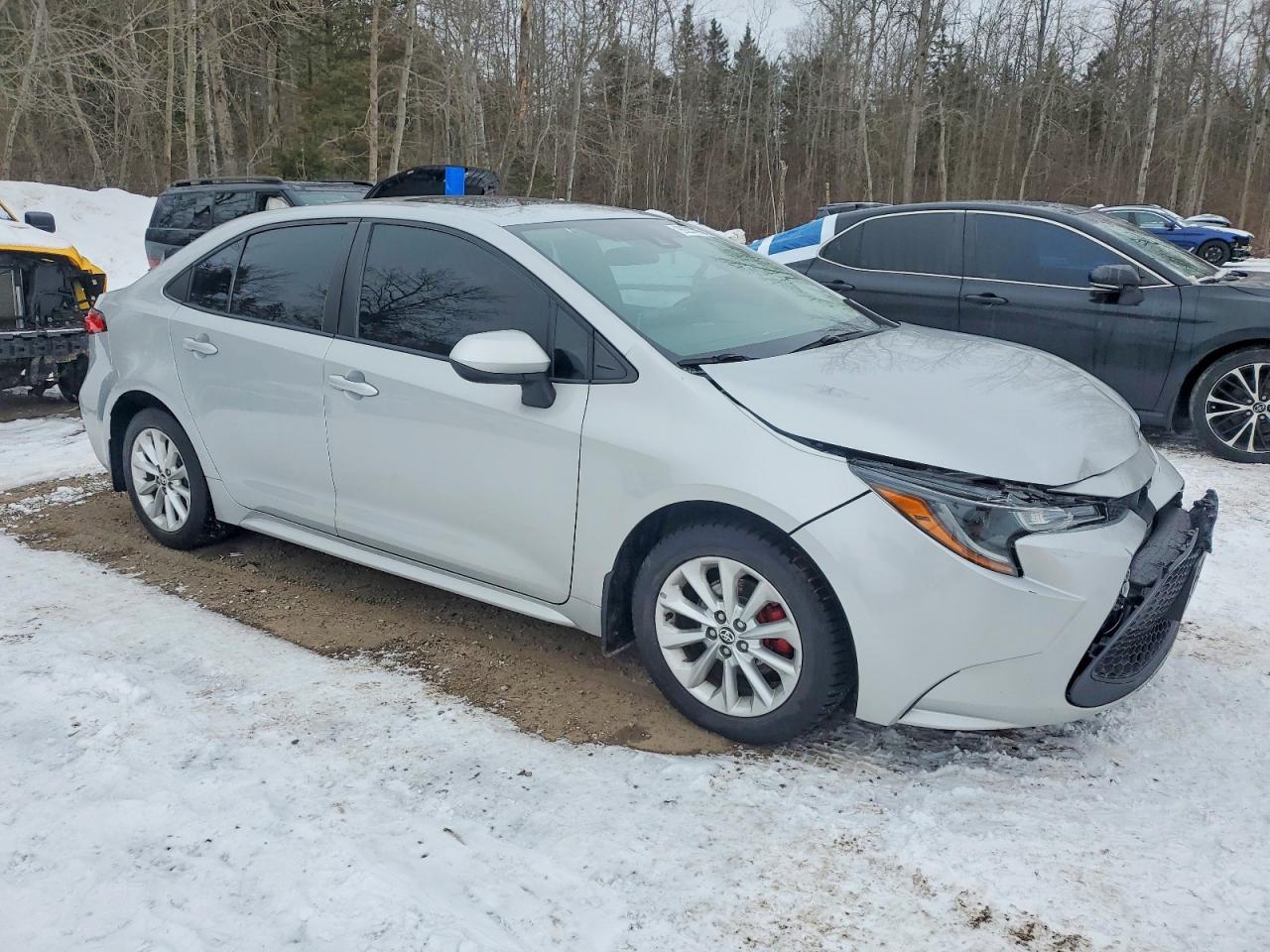 2020 TOYOTA COROLLA LE photo 4