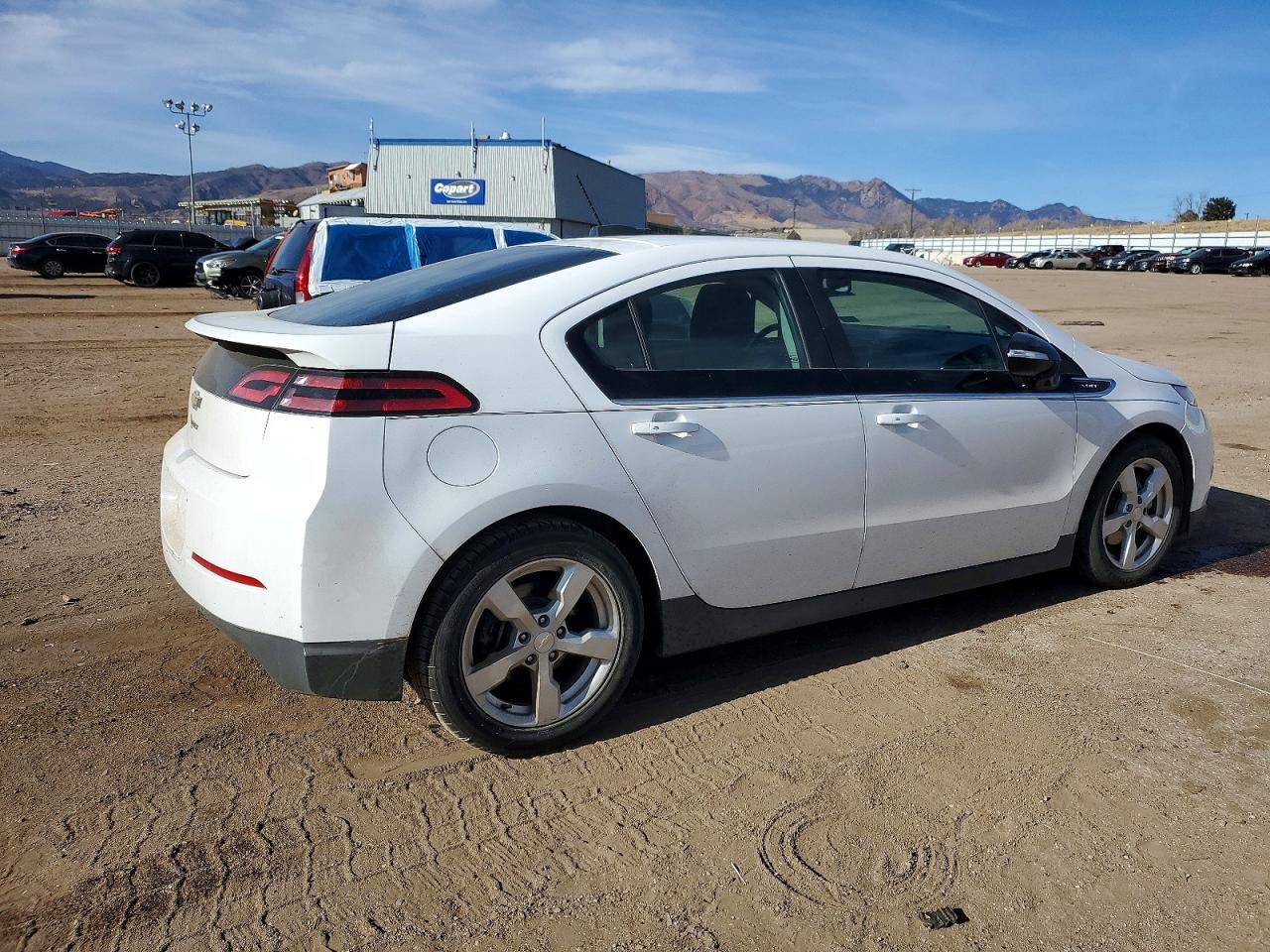 2015 CHEVROLET VOLT photo 3