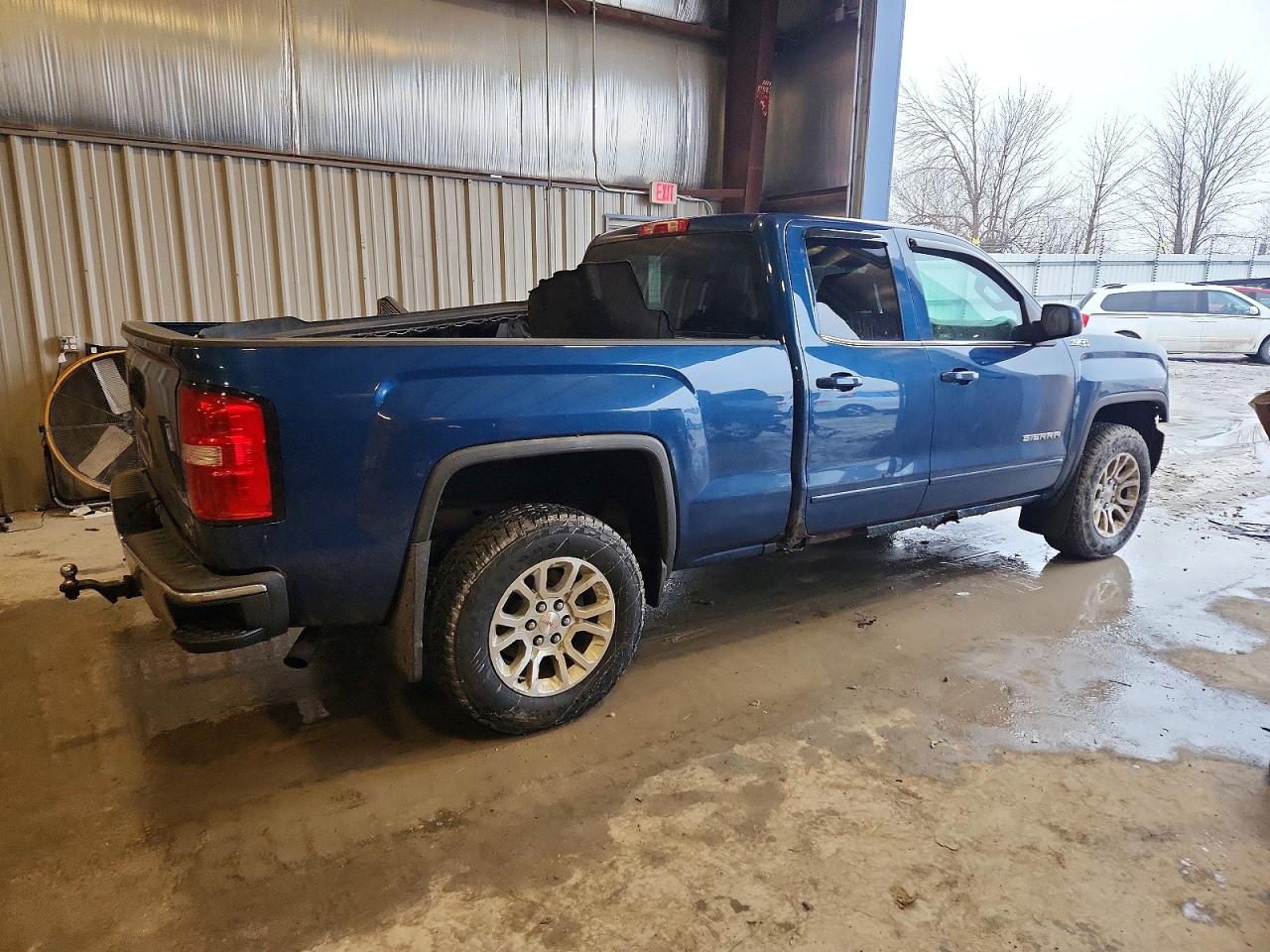 2017 GMC SIERRA K1500 SLE photo 5