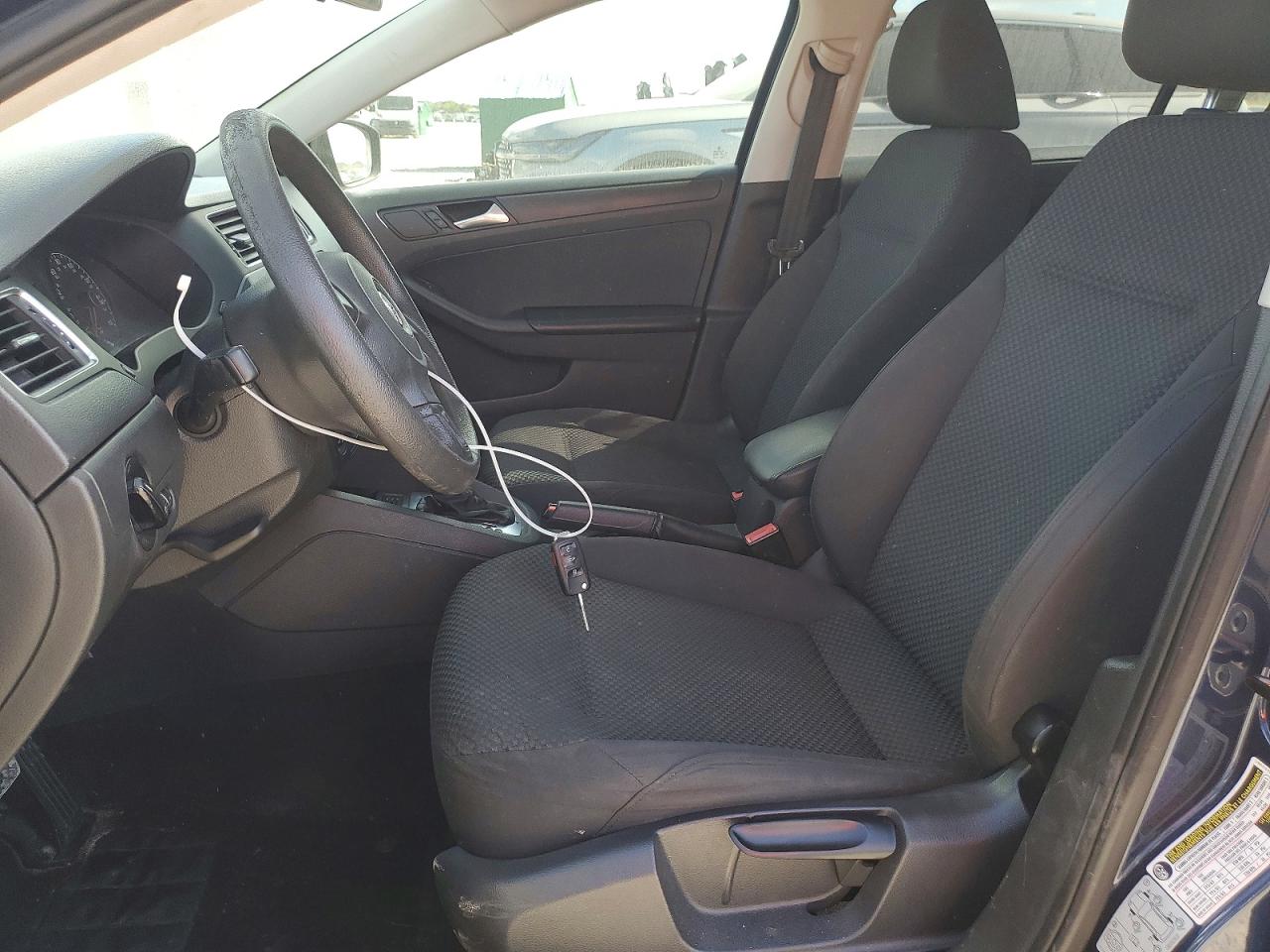 2014 VOLKSWAGEN JETTA BASE photo 7