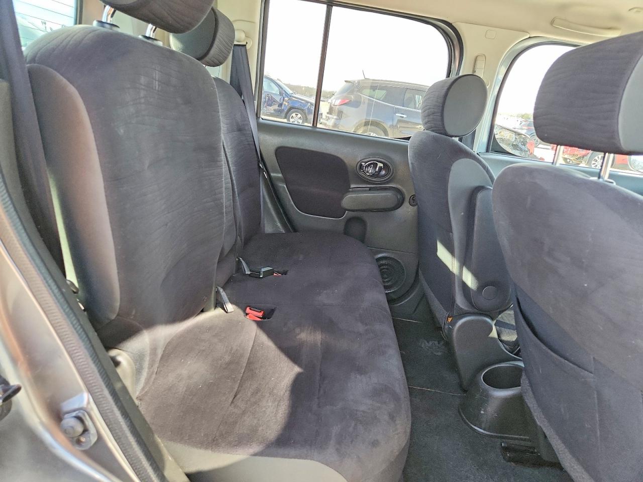 2013 NISSAN CUBE S photo 11