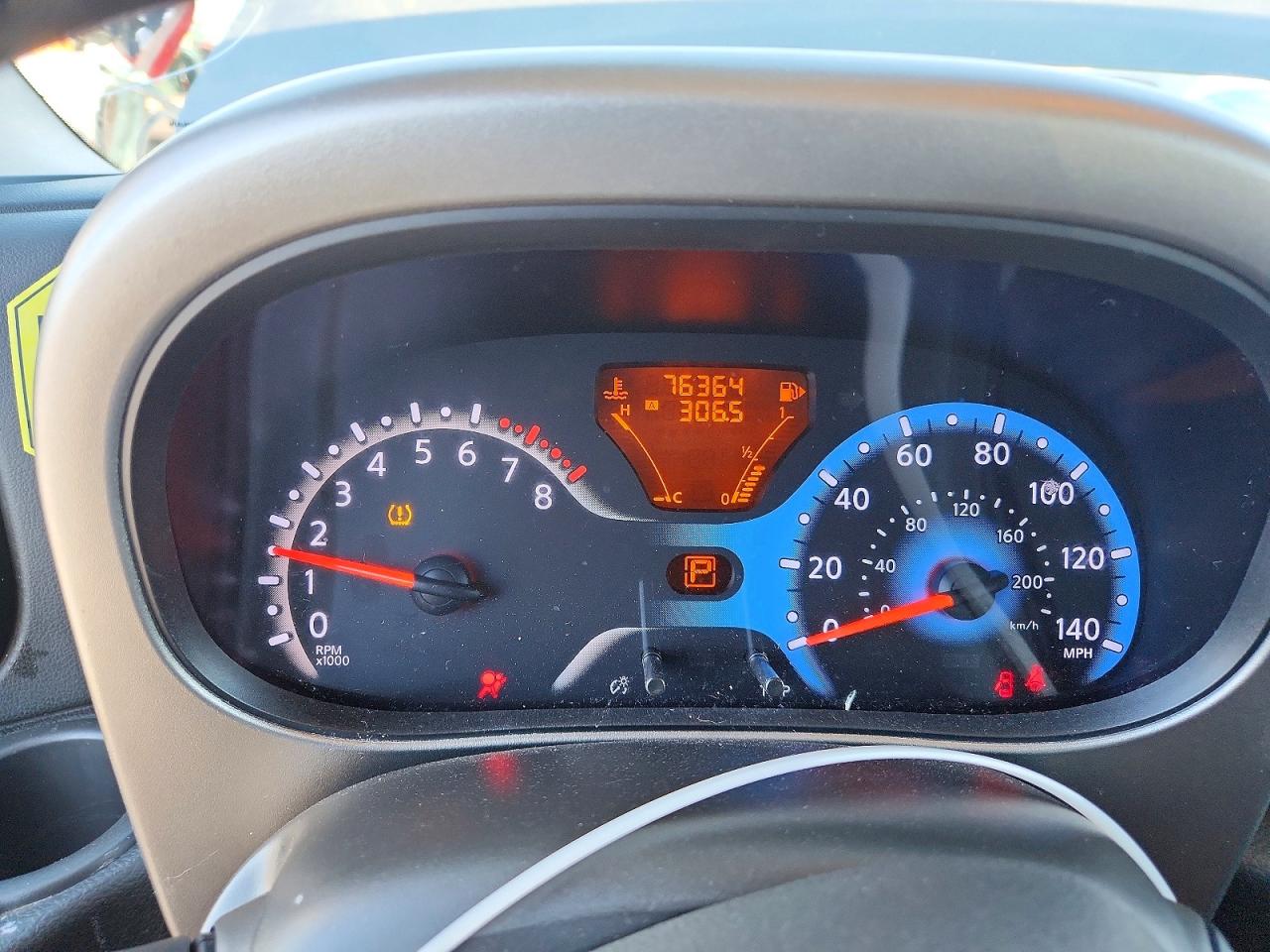 2013 NISSAN CUBE S photo 9