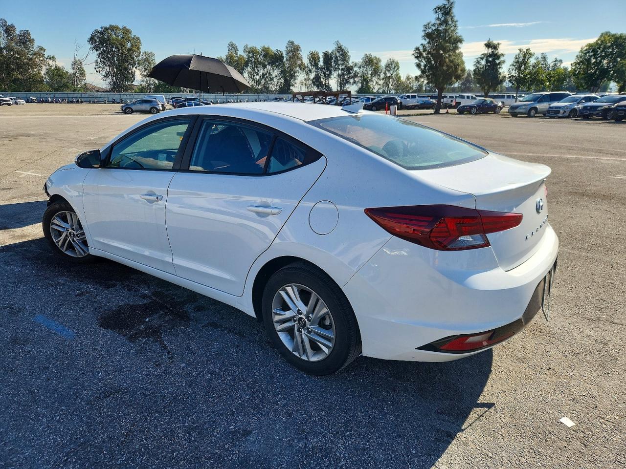 2020 HYUNDAI ELANTRA SEL photo 2