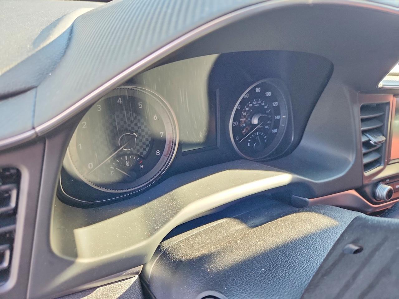 2020 HYUNDAI ELANTRA SEL photo 9