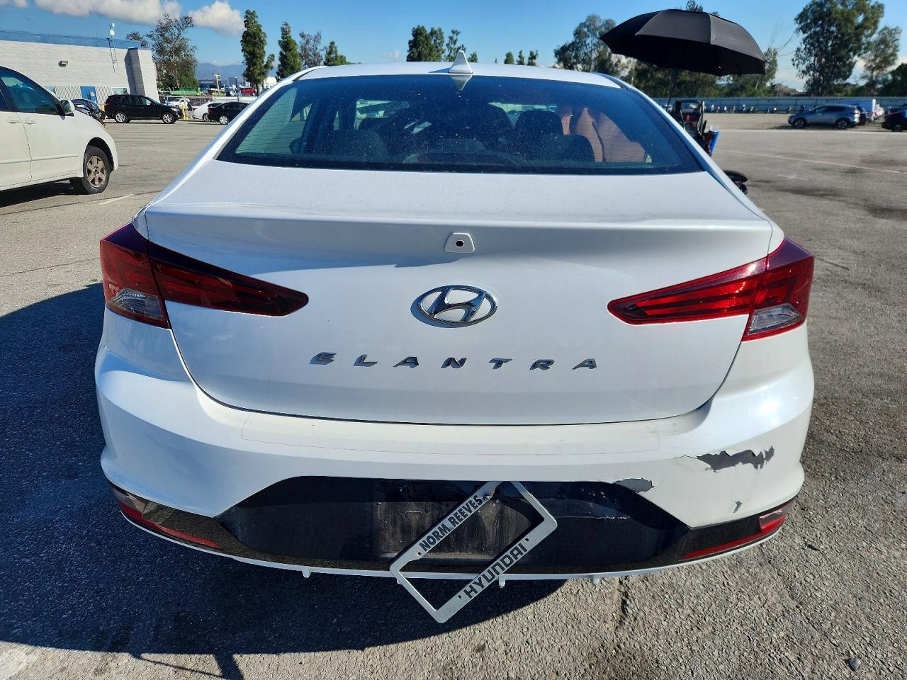 2020 HYUNDAI ELANTRA SEL photo 6