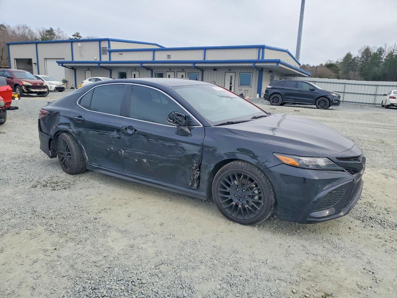 2023 TOYOTA CAMRY SE NIGHT SHADE photo 4