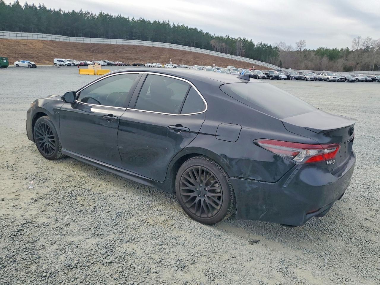2023 TOYOTA CAMRY SE NIGHT SHADE photo 2