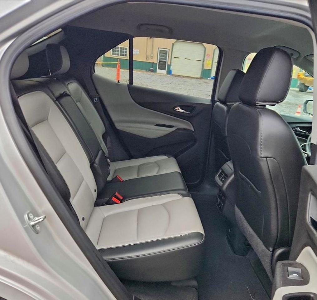 2018 CHEVROLET EQUINOX PREMIER photo 10