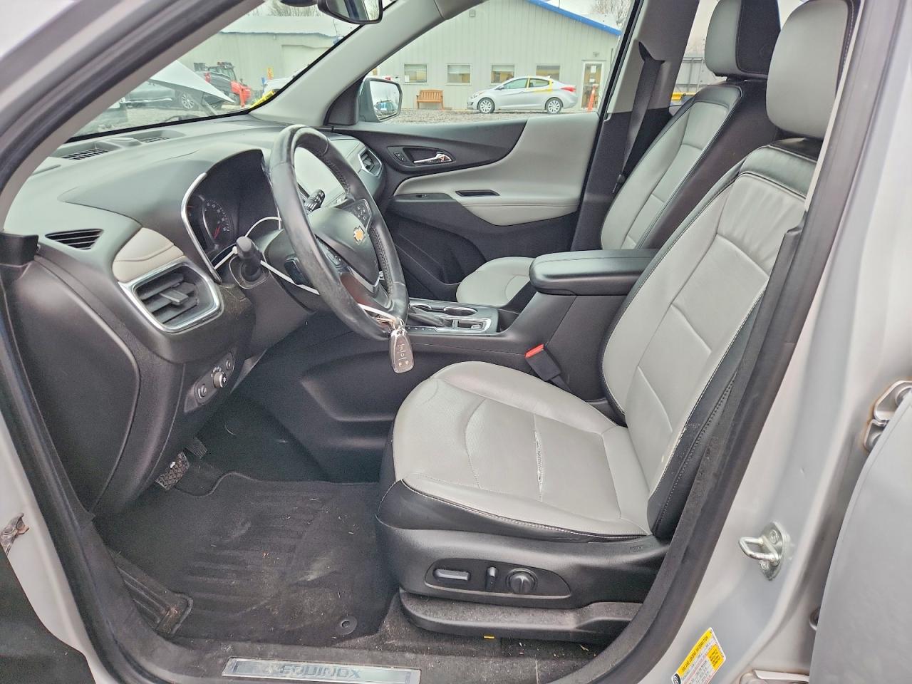 2018 CHEVROLET EQUINOX PREMIER photo 7
