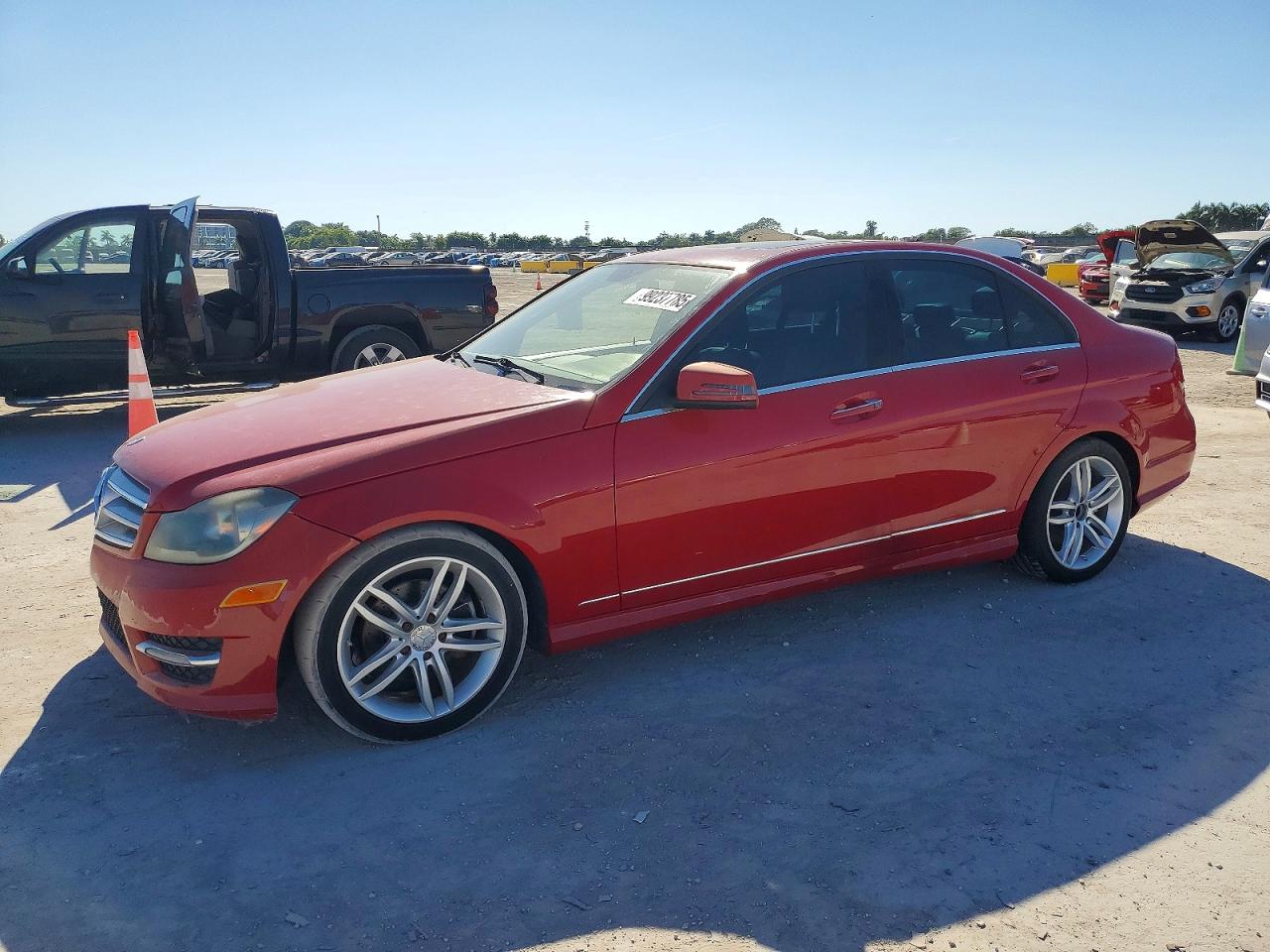 2013 MERCEDES-BENZ C