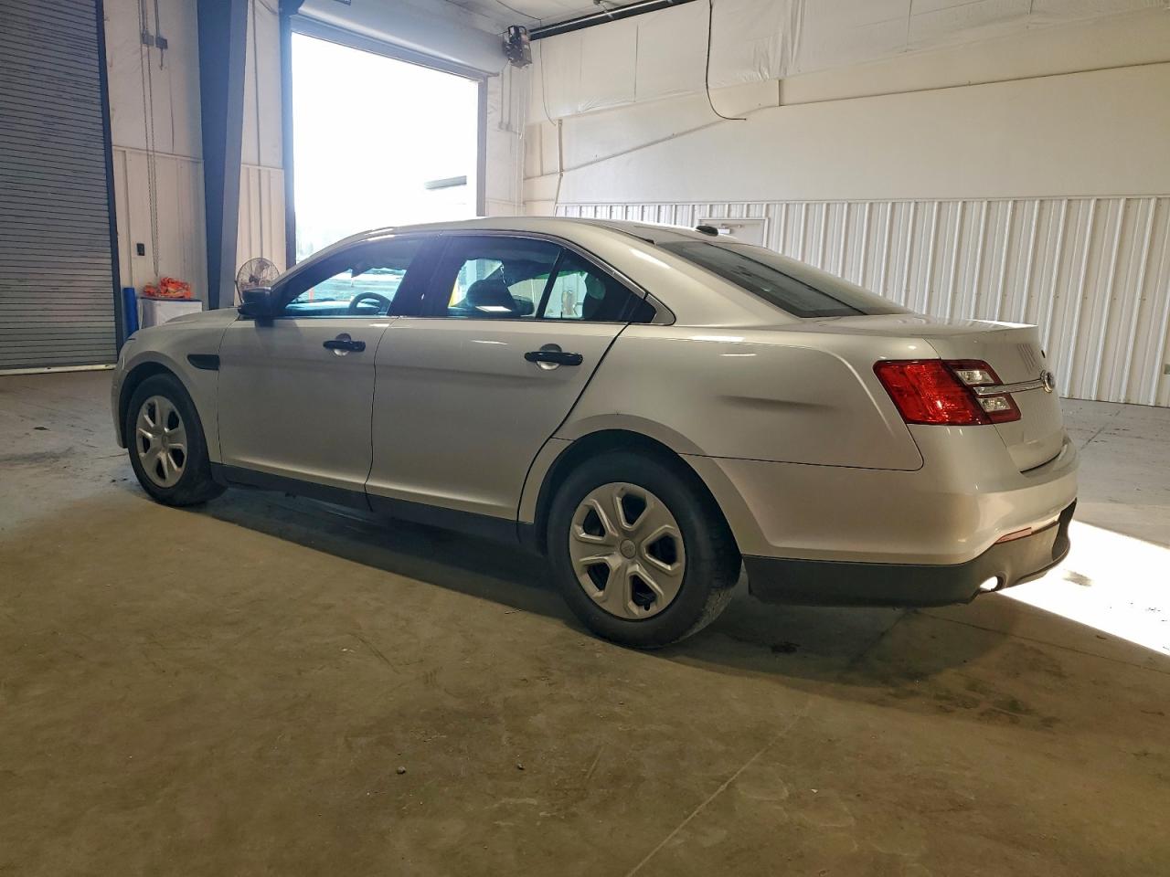 2015 FORD TAURUS POLICE INTERCEPTOR photo 2