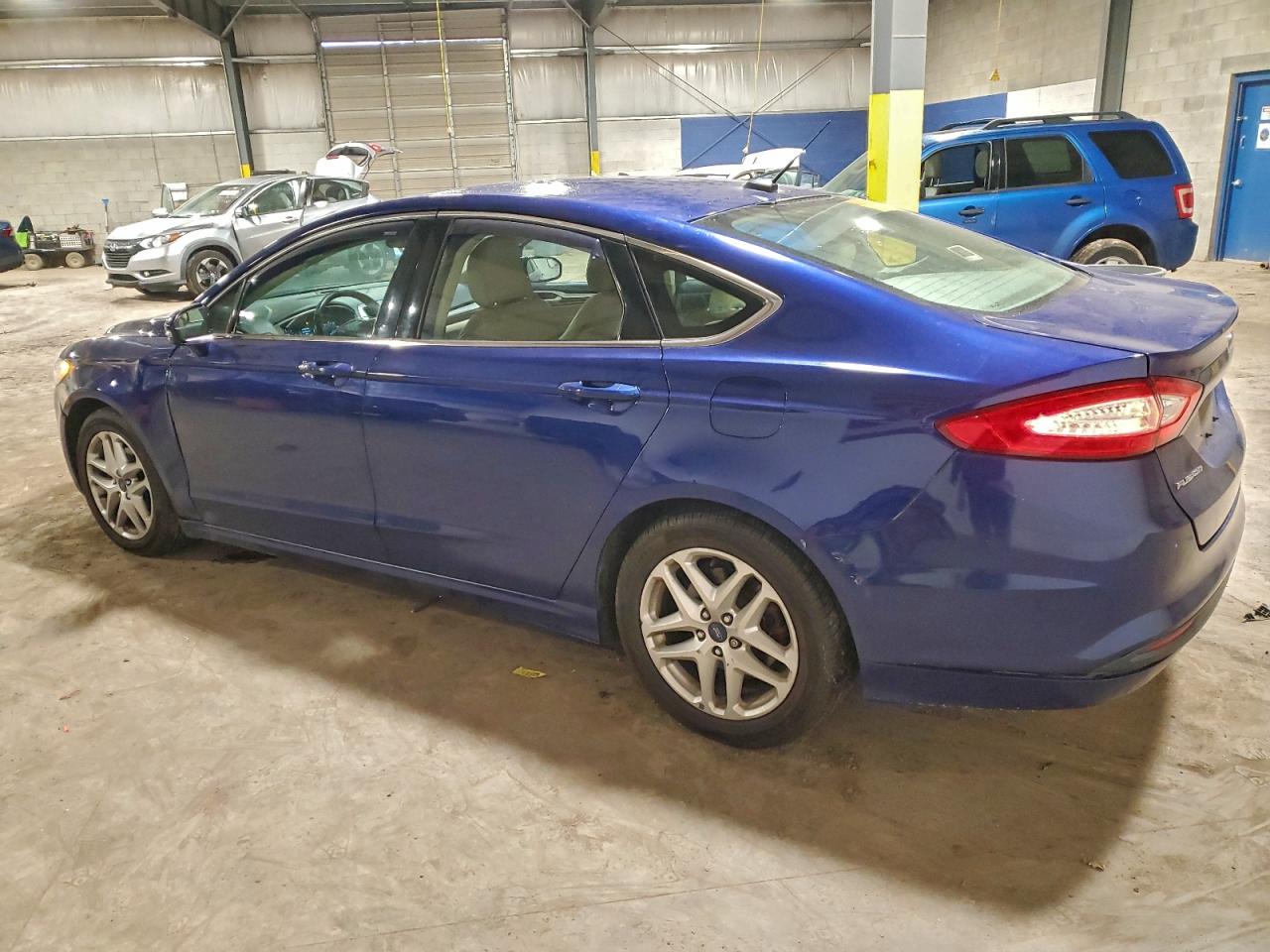 2016 FORD FUSION SE photo 2