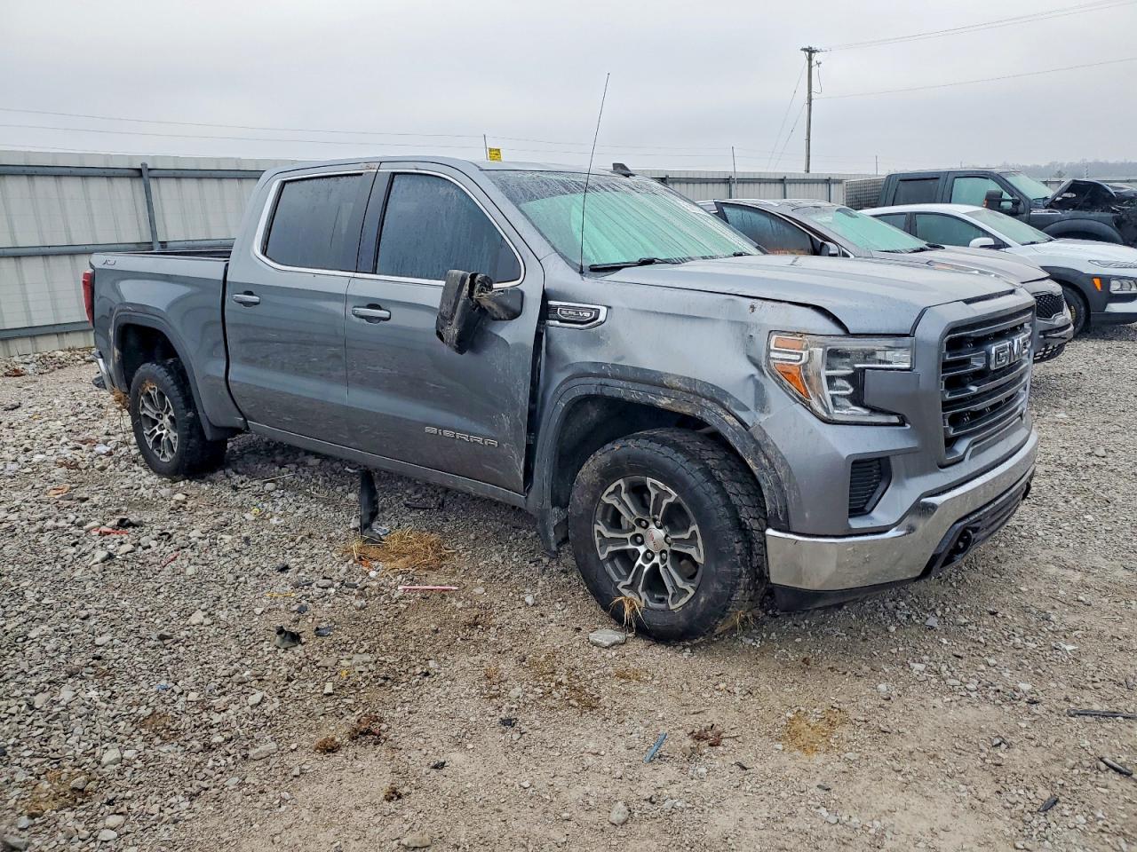 2020 GMC SIERRA K1500 SLE photo 4