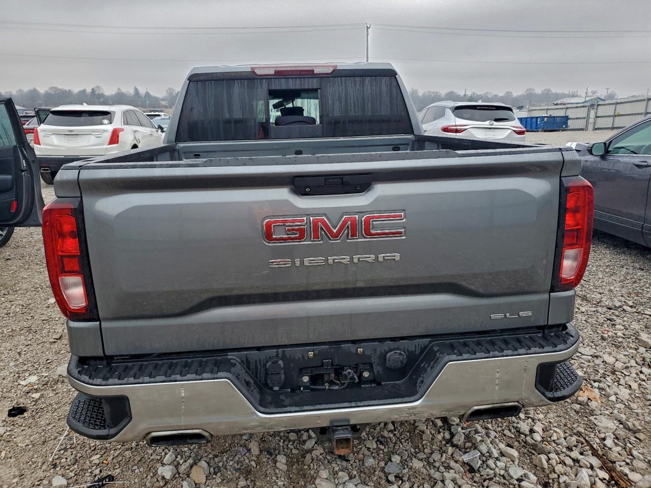 2020 GMC SIERRA K1500 SLE photo 6