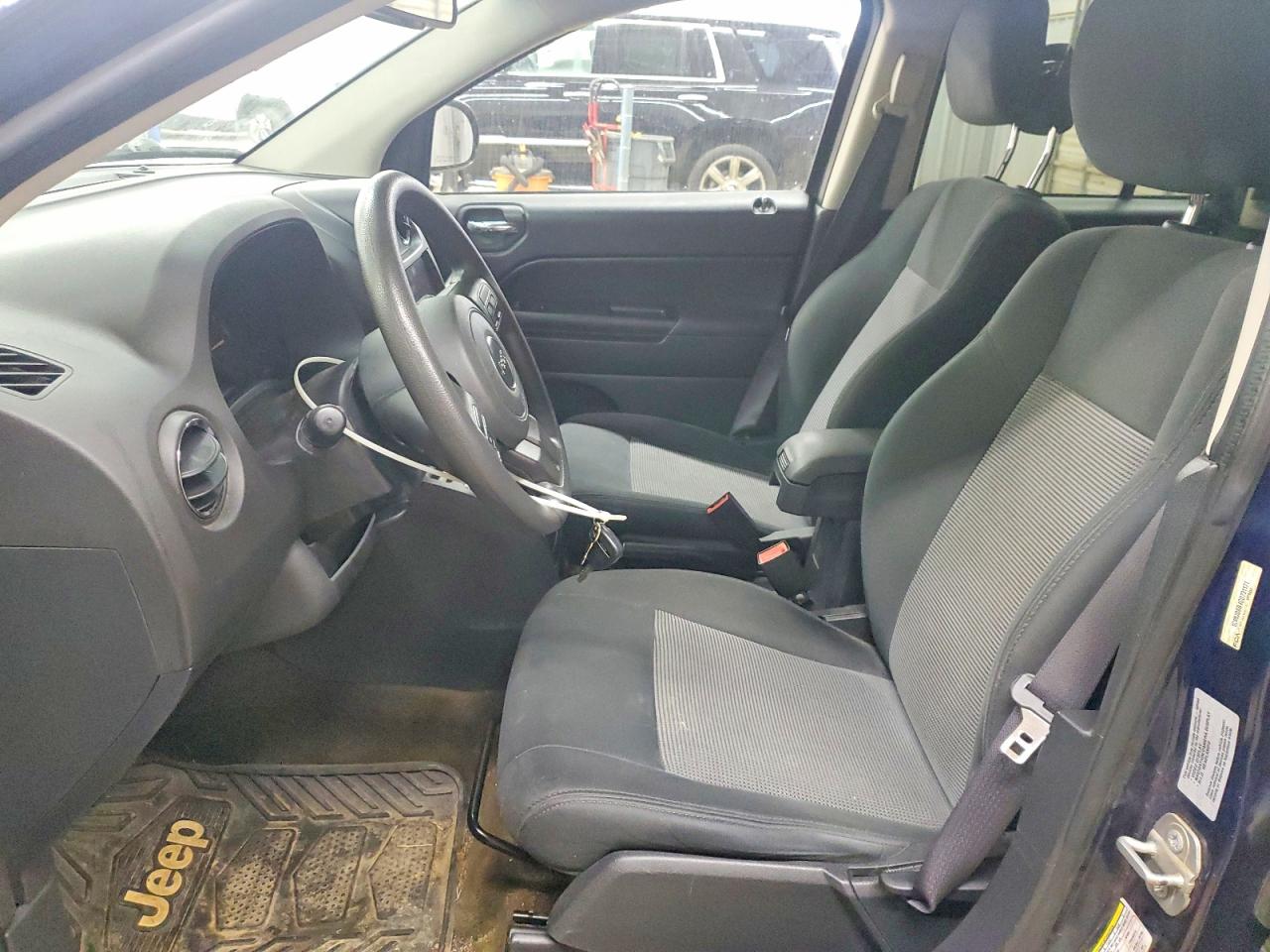 2016 JEEP COMPASS SPORT photo 13