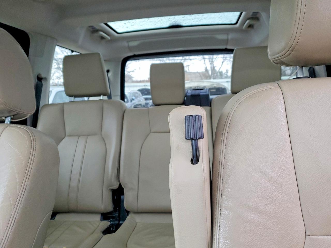 2013 LAND ROVER LR4 HSE photo 10