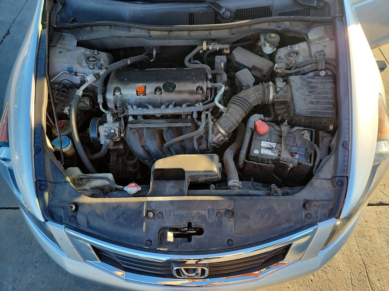 2009 HONDA ACCORD LXP photo 11