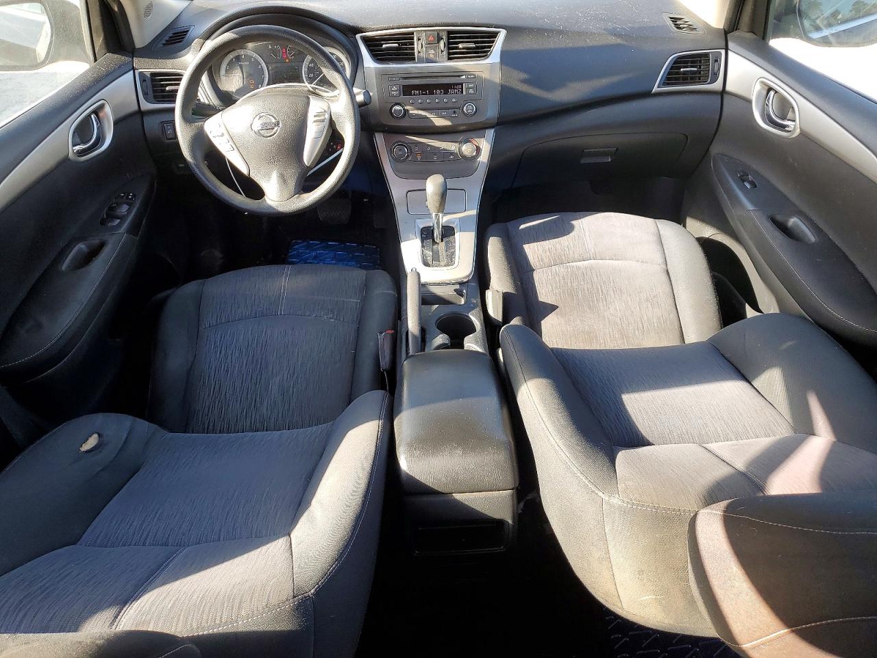 2014 NISSAN SENTRA S photo 8