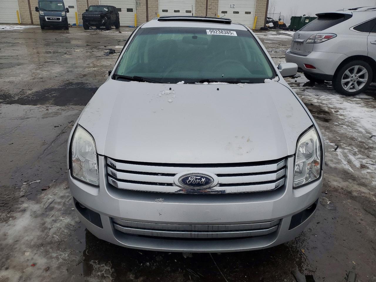 2009 FORD FUSION SE photo 5
