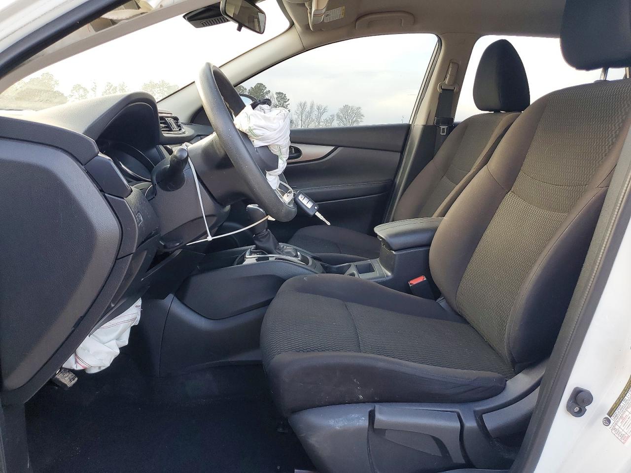 2020 NISSAN ROGUE SPORT S photo 7